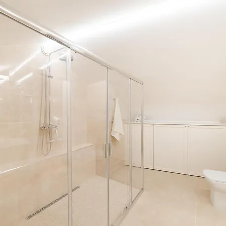 Appartamento Luxury Medieval 2 Storey With Antique Furniture In Old Town