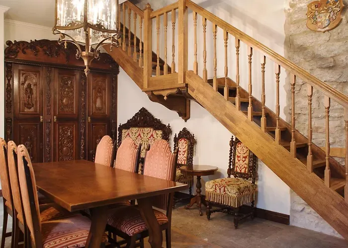 Luxury Medieval 2 Storey With Antique Furniture In Old Town Апартаменты Таллин